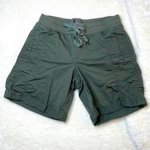 Eddie Bauer Army Green Elastic Waist Shorts Size 2
